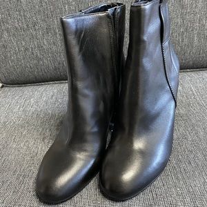 Nine West boots